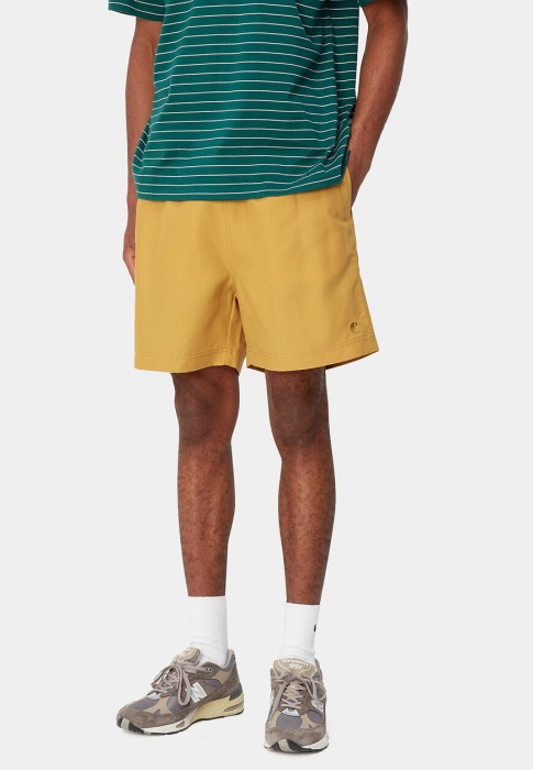 шорты  из проверенных материалов спереди