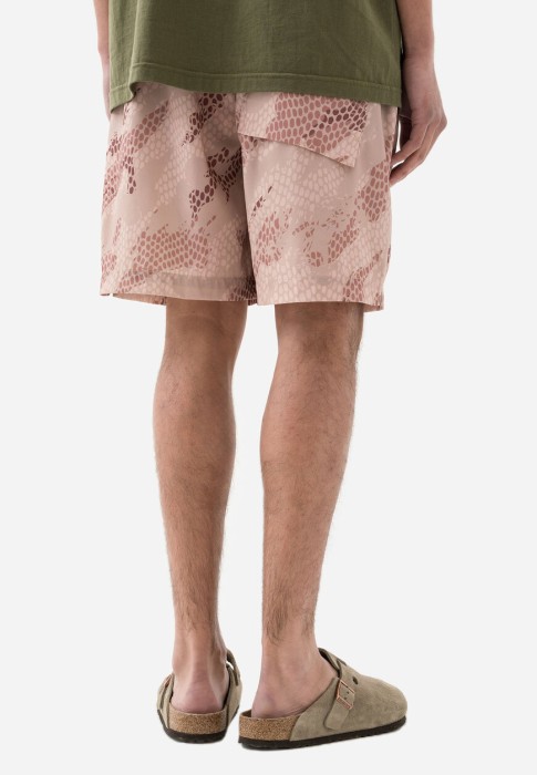 шорты  из германии вид сбоку