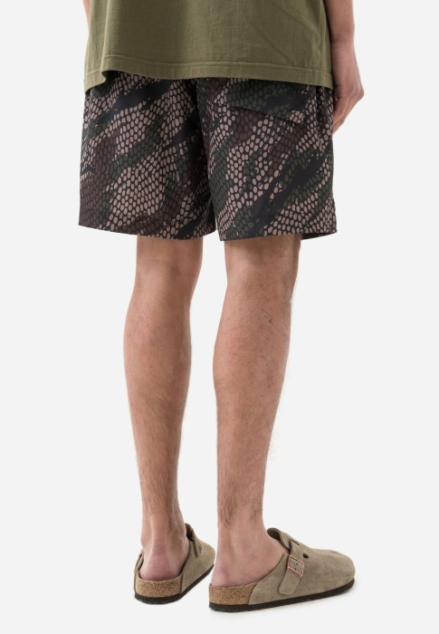 шорты  из германии вид сбоку