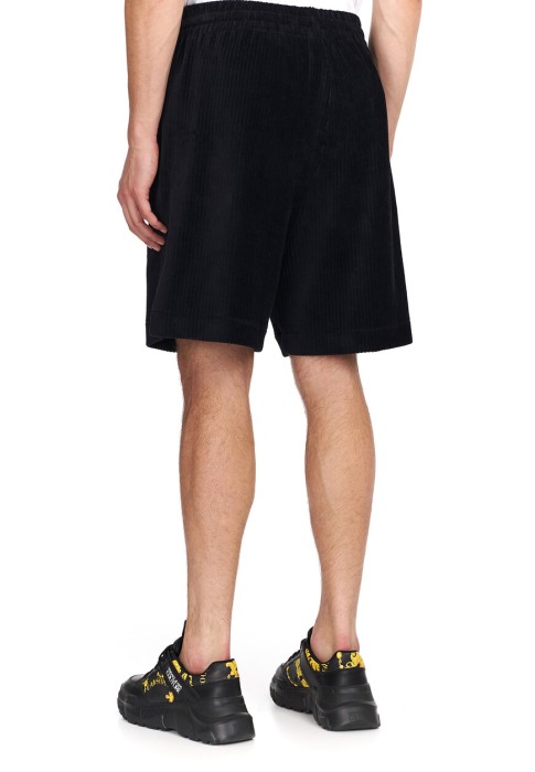 шорты  из италии вид сбоку