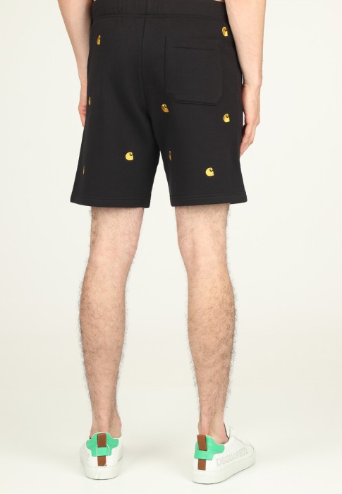 Товар черного цвета с внутренней стороны