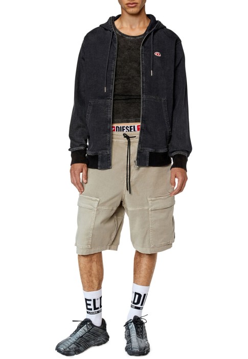 шорты  от бренда diesel вид слева