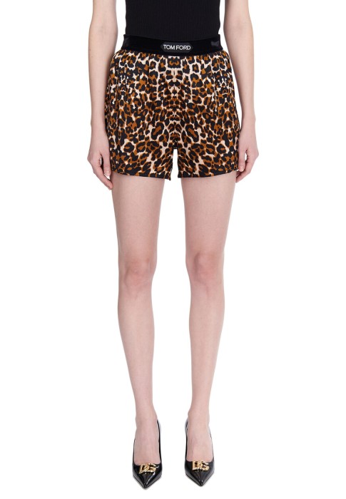 шорты  из америки вид сбоку