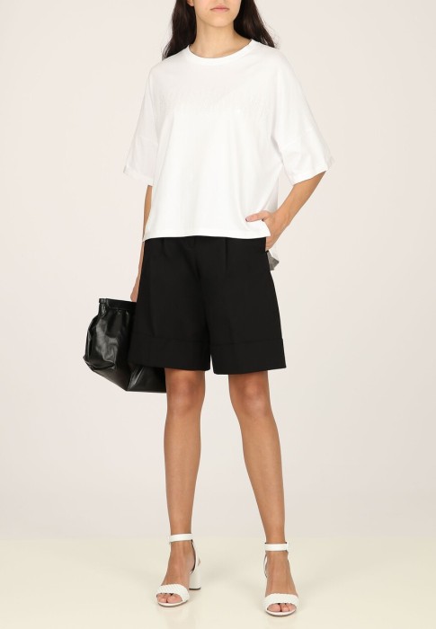 шорты  от бренда peserico вид слева