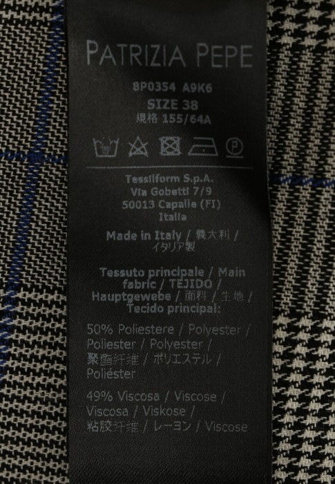 шорты  универсального стиля с лицевой стороны