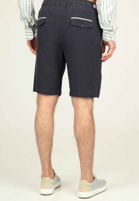 шорты  из италии вид сбоку