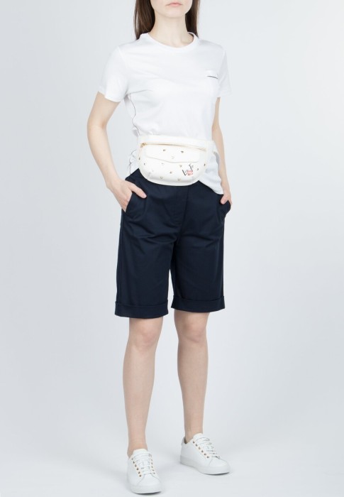 шорты  из италии вид сбоку