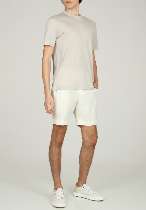 шорты  по цене 48230 руб вид справа