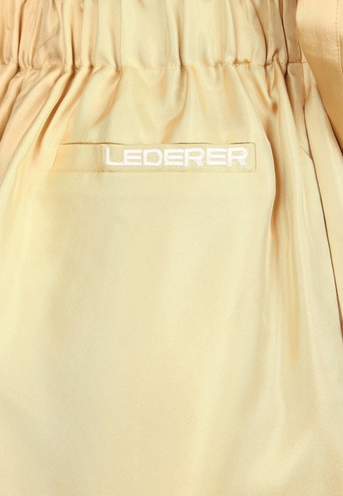 Продукция для женщин фото