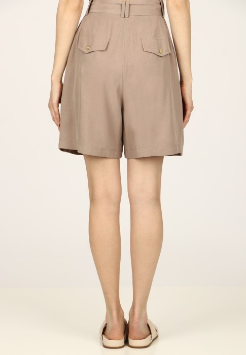 шорты  из италии вид сбоку