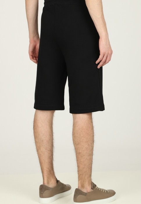 шорты  из италии вид сбоку