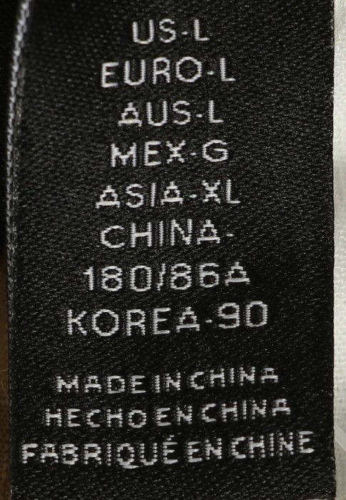 шорты  универсального стиля с лицевой стороны