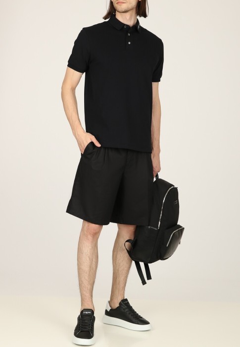 шорты  от бренда emporio armani вид слева