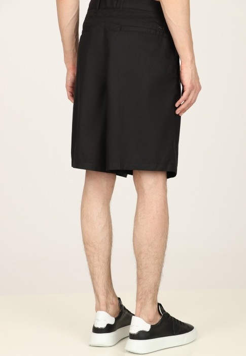 шорты  из италии вид сбоку