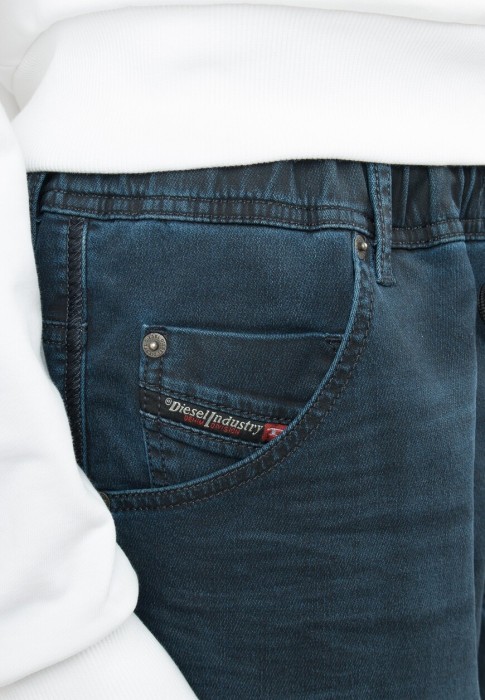 шорты  из проверенных материалов спереди