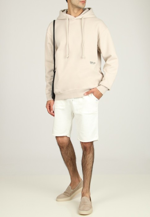 шорты  от бренда replay вид слева