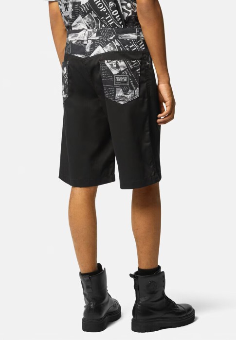 Товар черного цвета с внутренней стороны