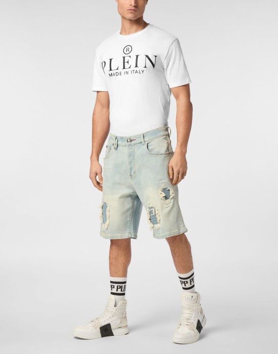 Товар серого цвета с внутренней стороны