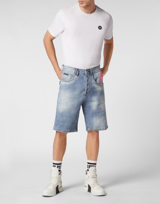 Товар голубого цвета с внутренней стороны