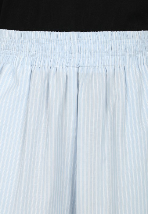 шорты  из проверенных материалов спереди