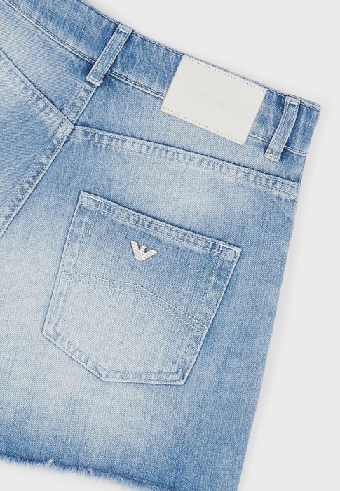 шорты  универсального стиля с лицевой стороны