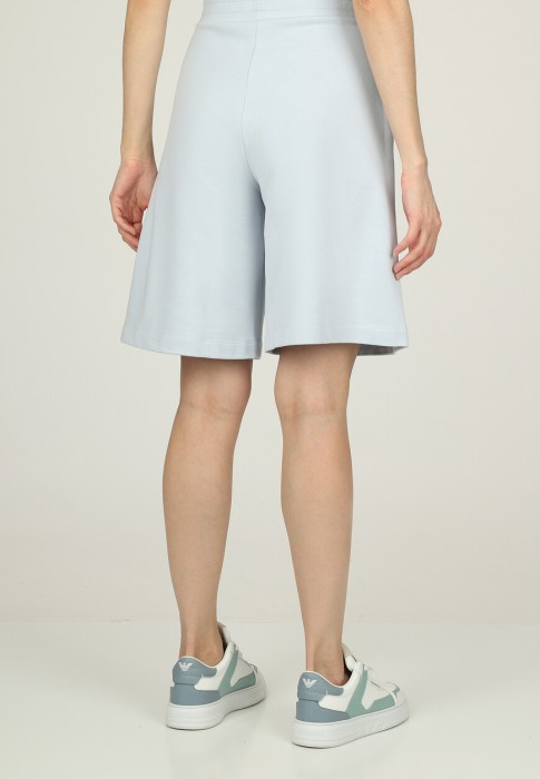 шорты  из италии вид сбоку