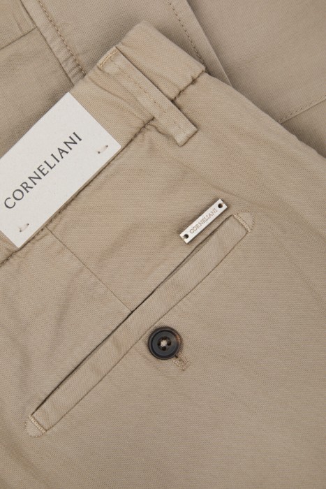 шорты  для взрослого возраста с изнаночной стороны