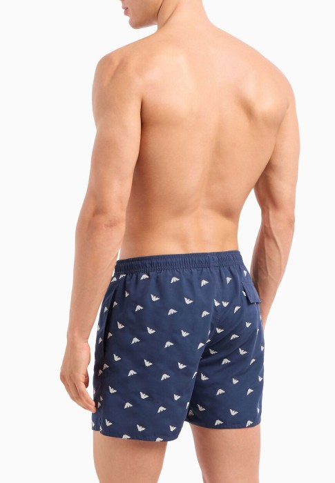 шорты  из италии вид сбоку