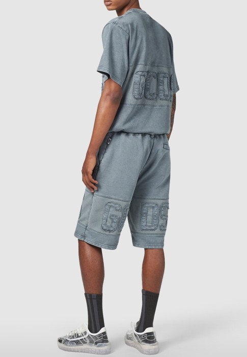 шорты  из италии вид сбоку