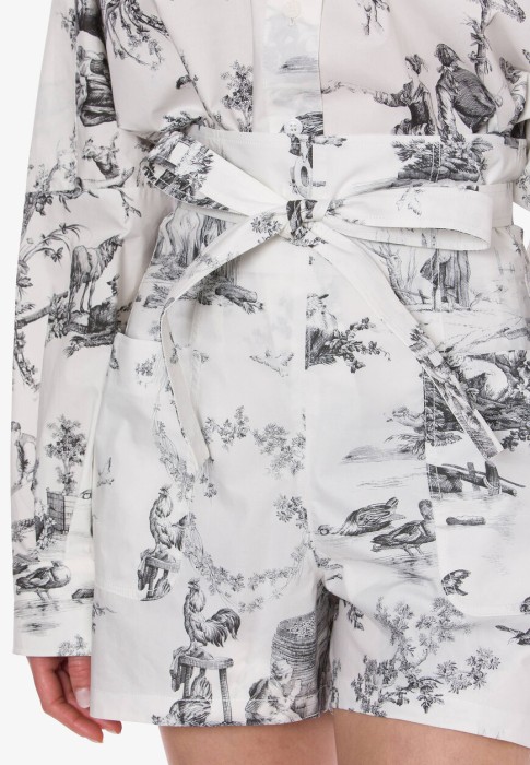 шорты  из проверенных материалов спереди