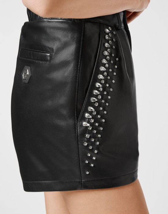 шорты  из проверенных материалов спереди