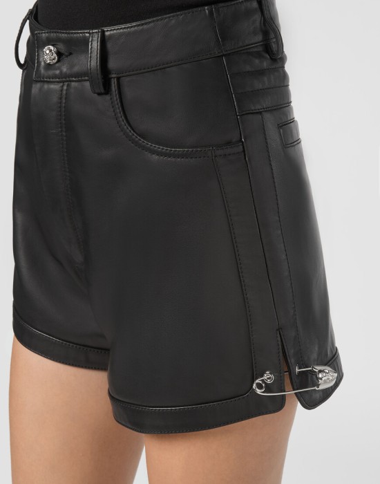 шорты  из проверенных материалов спереди