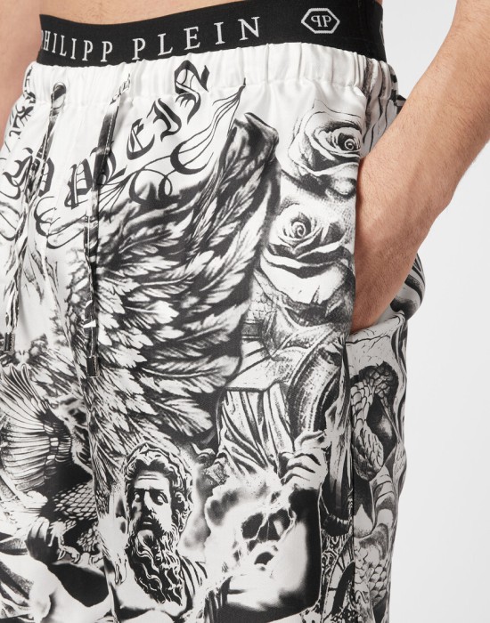 шорты  из проверенных материалов спереди