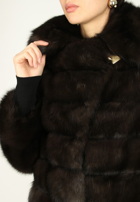 шуба  из проверенных материалов спереди