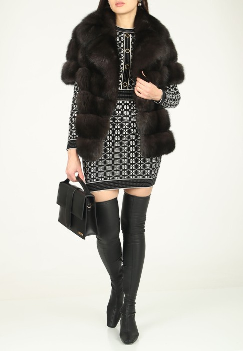 шуба  из проверенных материалов спереди