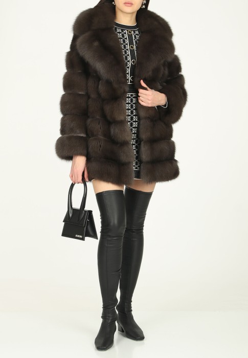 шуба  от бренда pajaro вид слева