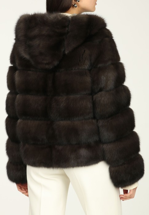 шуба  из проверенных материалов спереди