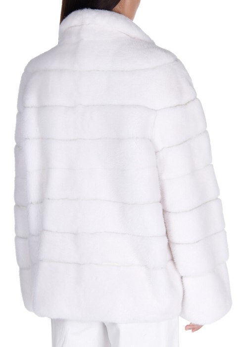 шуба  из проверенных материалов спереди