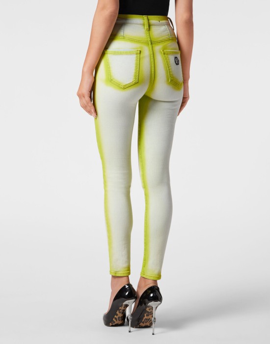 скинни  из америки вид сбоку