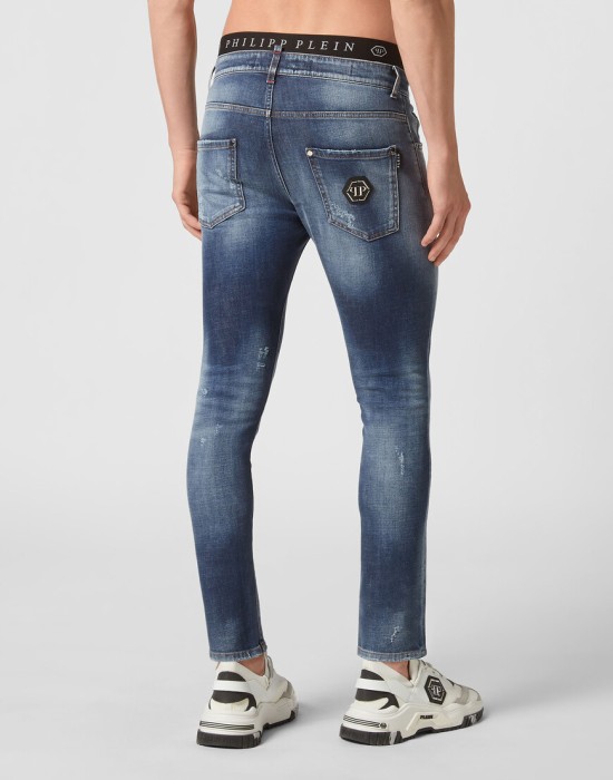 скинни  из америки вид сбоку