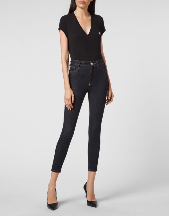 Товар синего цвета с внутренней стороны