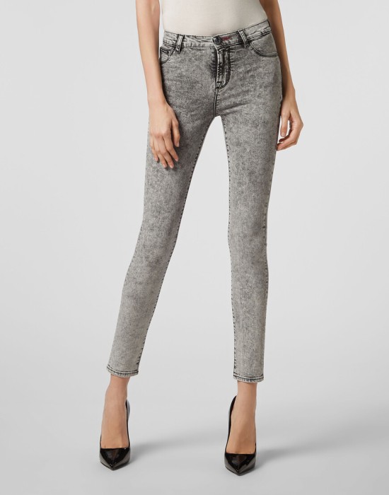 скинни  по цене 38437 руб вид справа