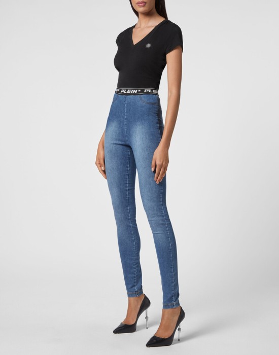 скинни  по цене 43605 руб вид справа