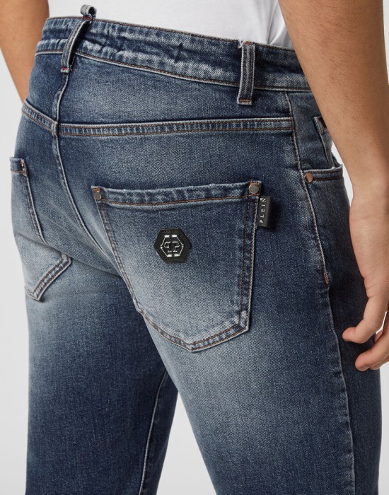 скинни  из америки вид сбоку