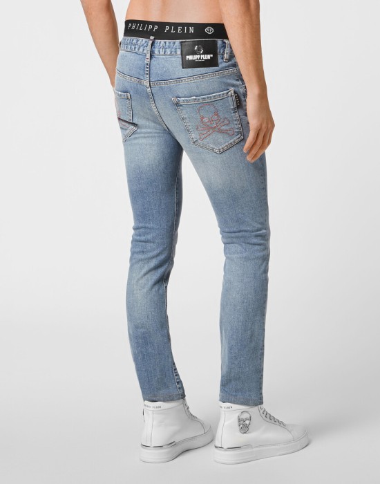 скинни  из америки вид сбоку