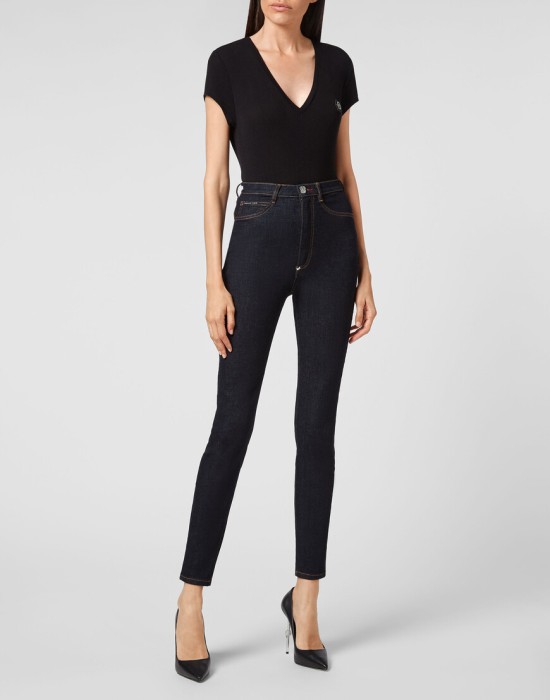 скинни  по цене 49033 руб вид справа