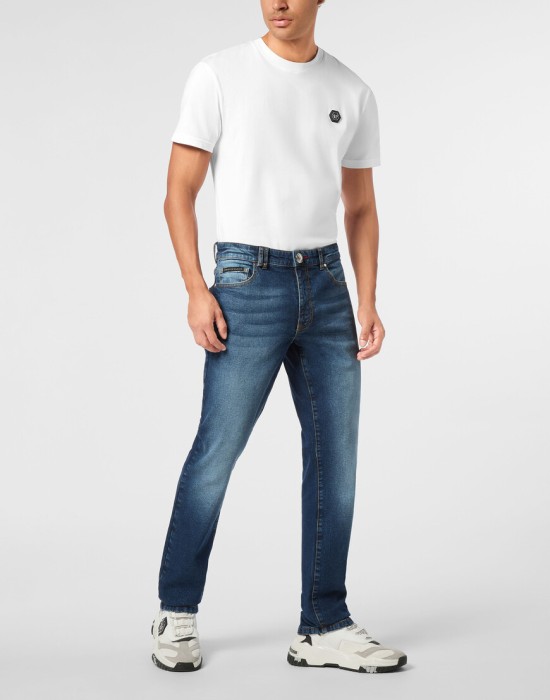 Товар голубого цвета с внутренней стороны