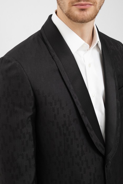 смокинг-пиджак  из италии вид сбоку