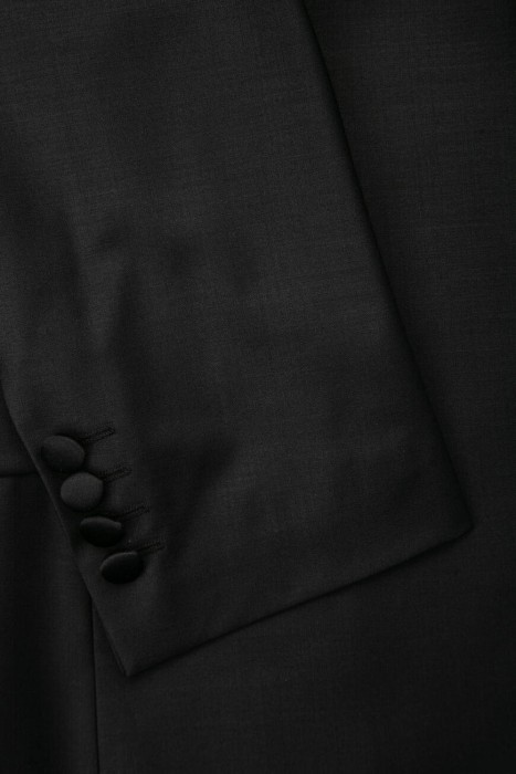 Товар черного цвета с внутренней стороны