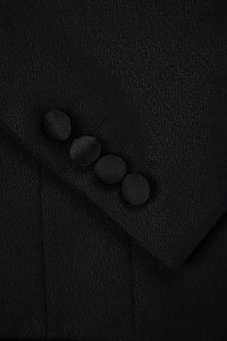 Товар черного цвета с внутренней стороны